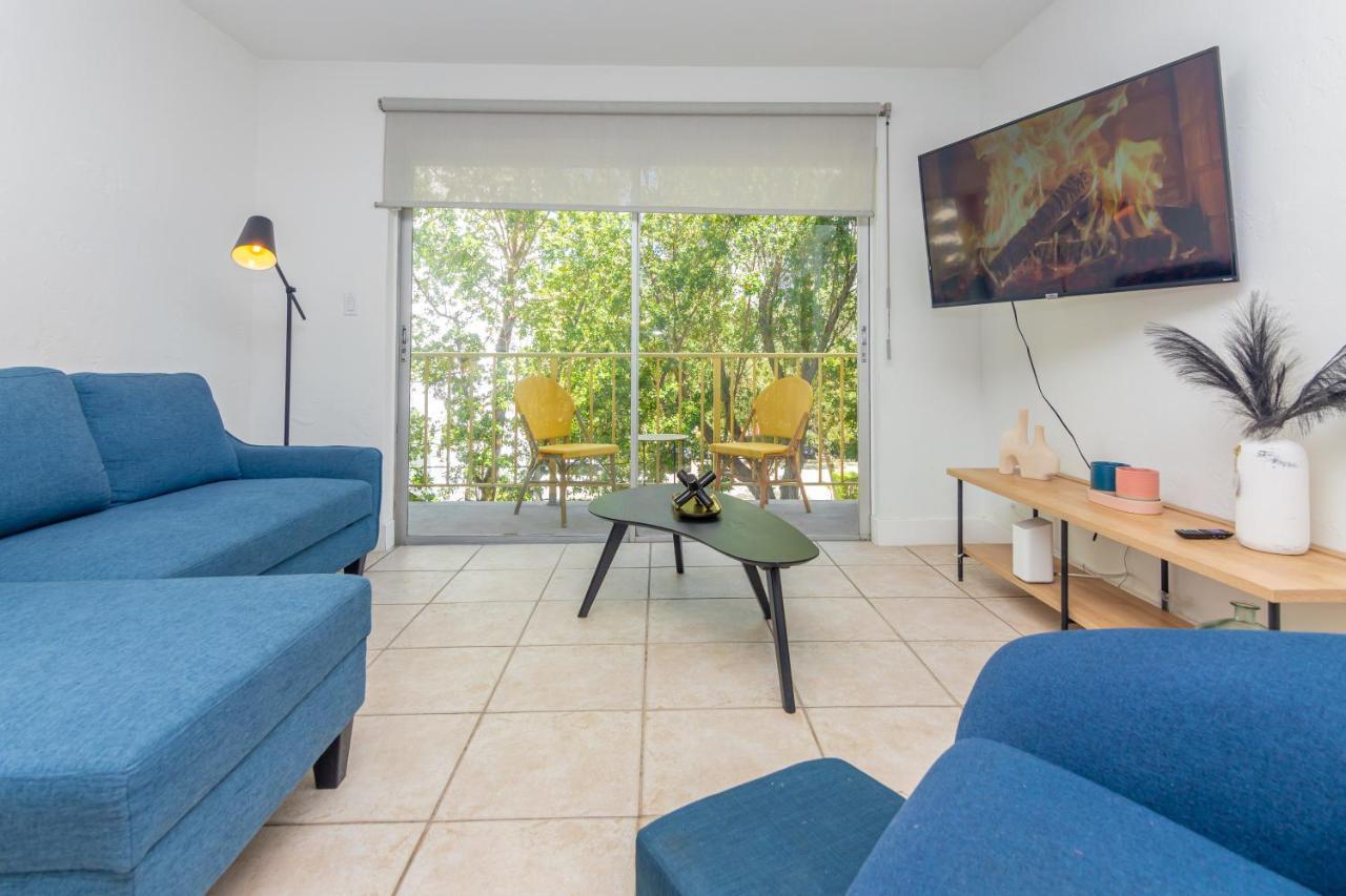 One Bedroom Apartment - With Parking & Balcony - Heart Of Wynwood Miami Exterior foto